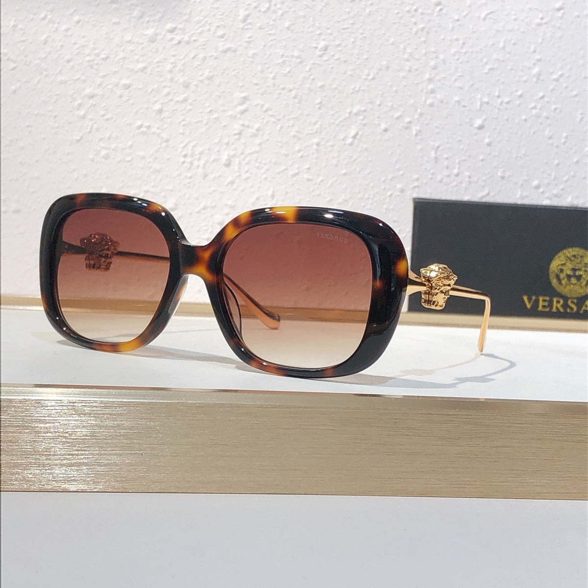 2026 High-End leisure travel versatile sunglasses19055