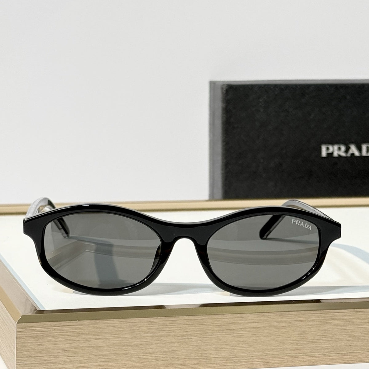 2026 High-End leisure travel versatile sunglasses19059