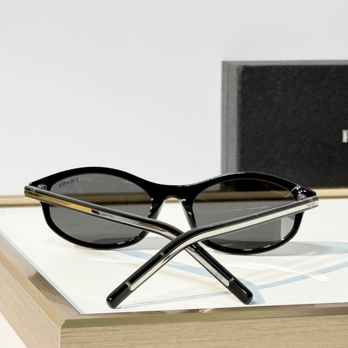 2026 High-End leisure travel versatile sunglasses19059