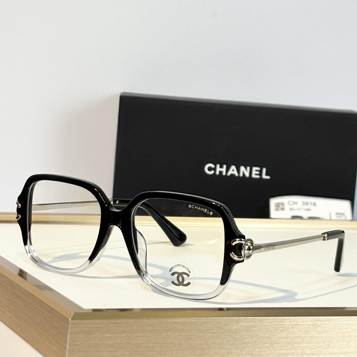 2026 High-End leisure travel versatile sunglasses19060