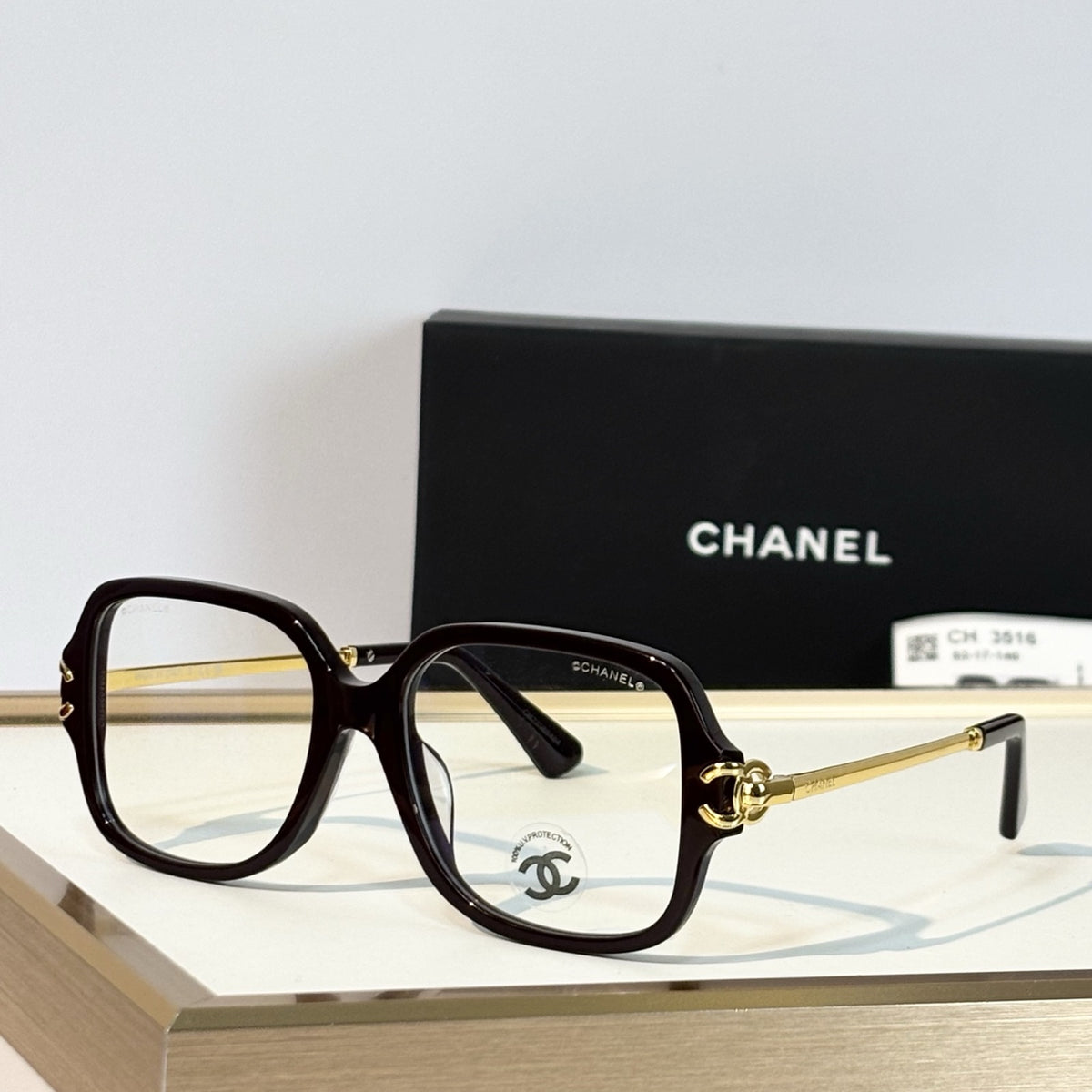 2026 High-End leisure travel versatile sunglasses19060