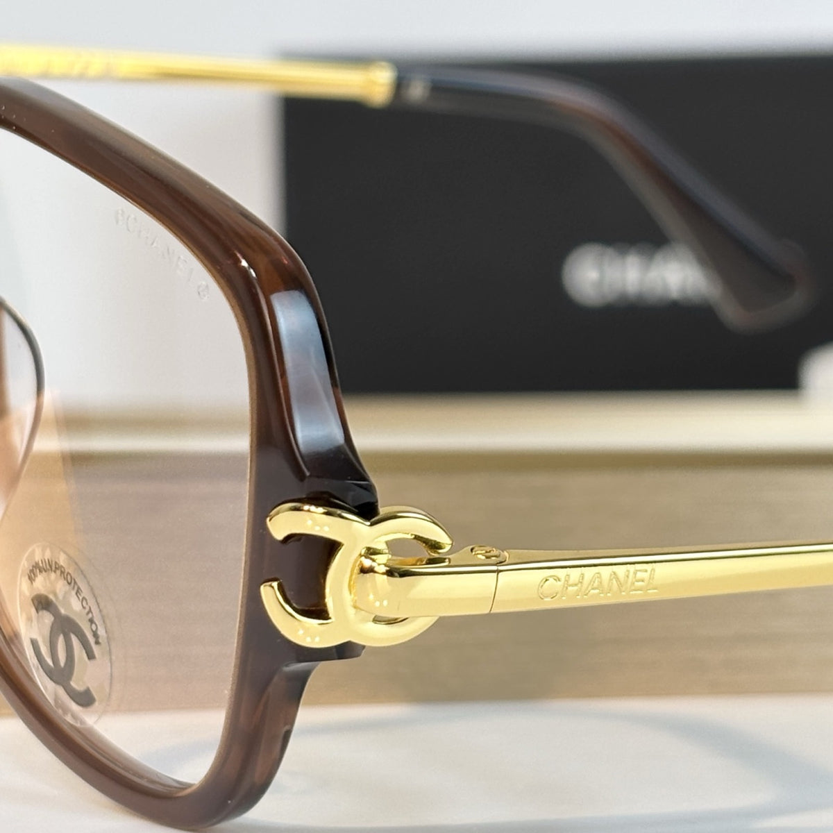 2026 High-End leisure travel versatile sunglasses19060
