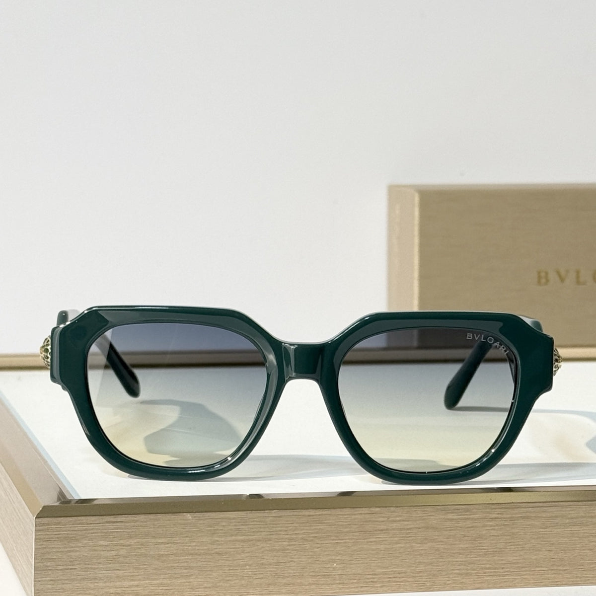 2026 High-End leisure travel versatile sunglasses19064