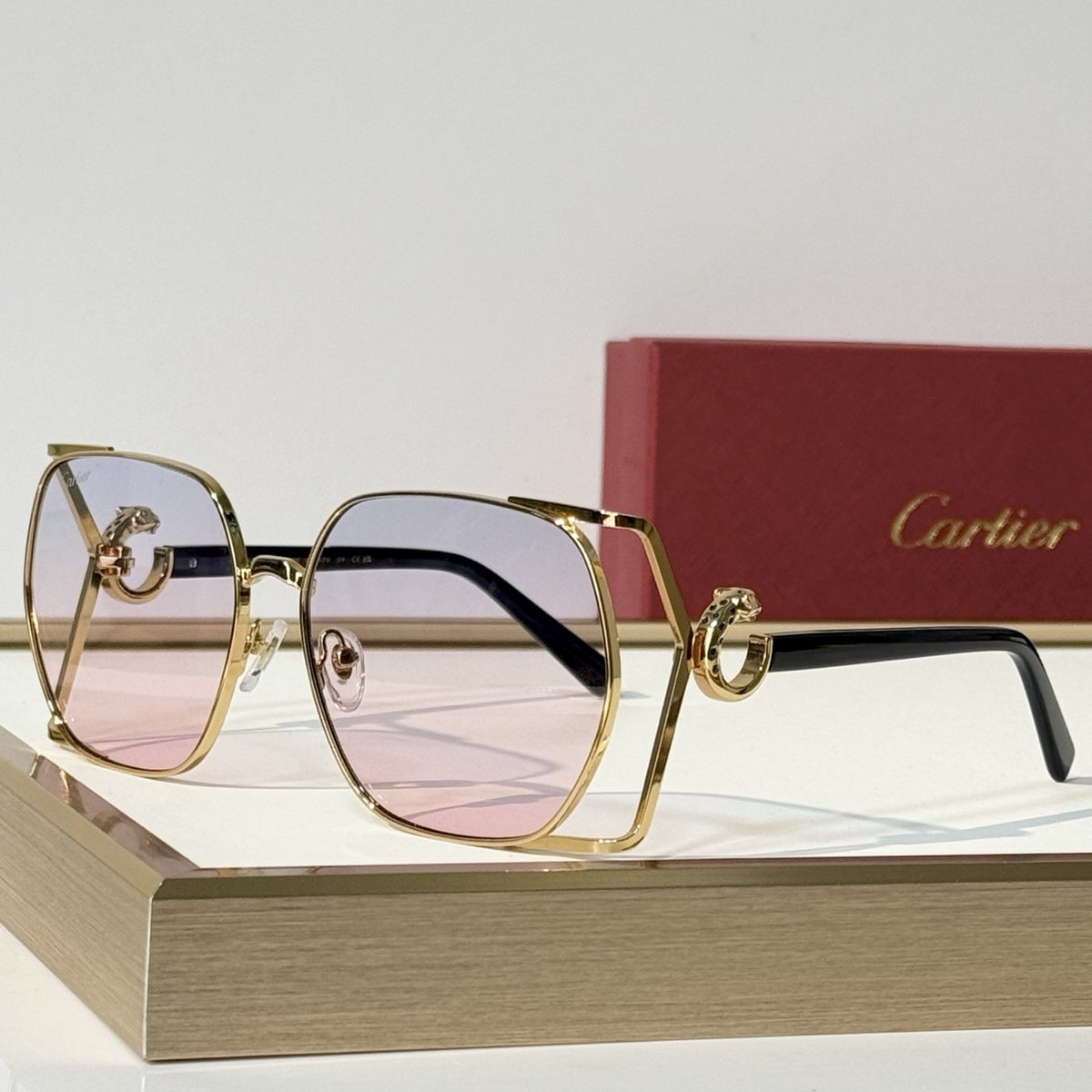 2026 High-End leisure travel versatile sunglasses19065