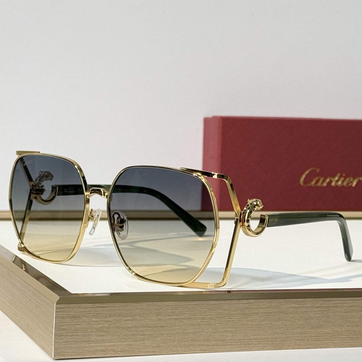 2026 High-End leisure travel versatile sunglasses19065