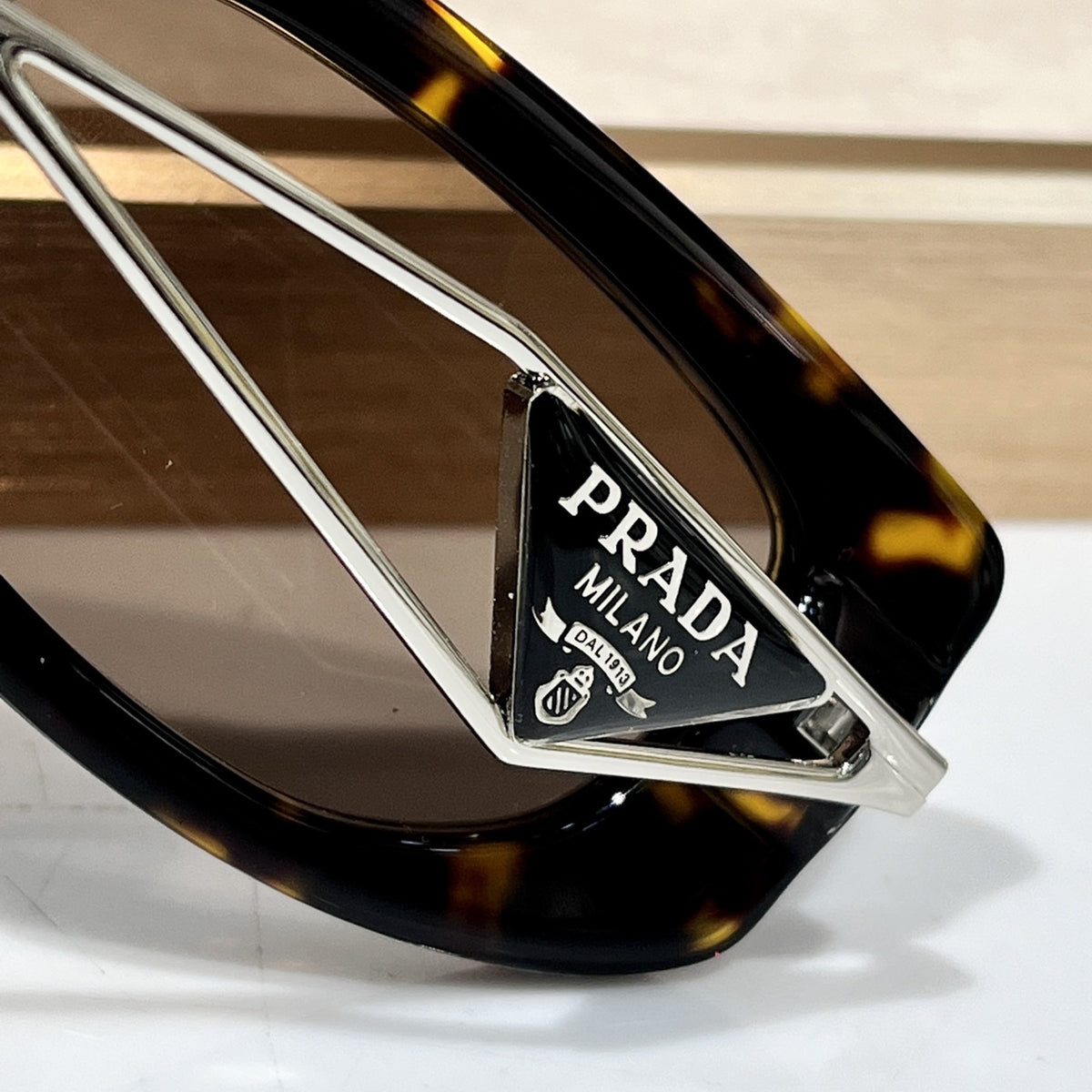 2026 High-End leisure travel versatile sunglasses19067