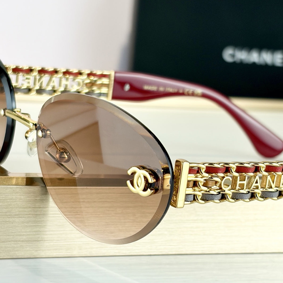 2026 High-End leisure travel versatile sunglasses19069