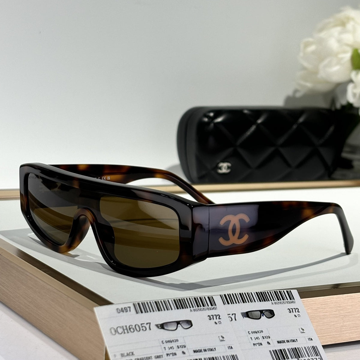 2026 High-End leisure travel versatile sunglasses19071