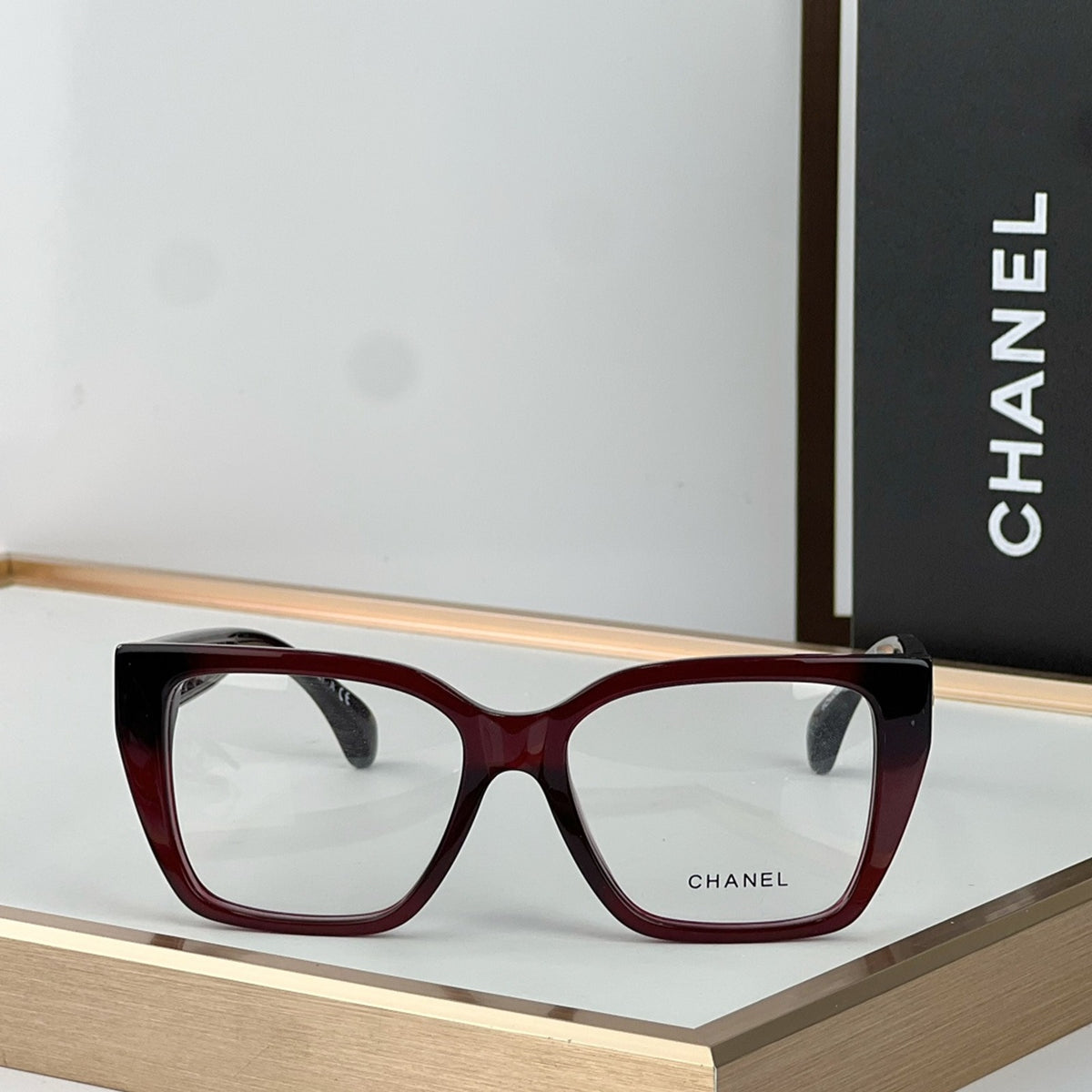 2026 High-End leisure travel versatile sunglasses19072