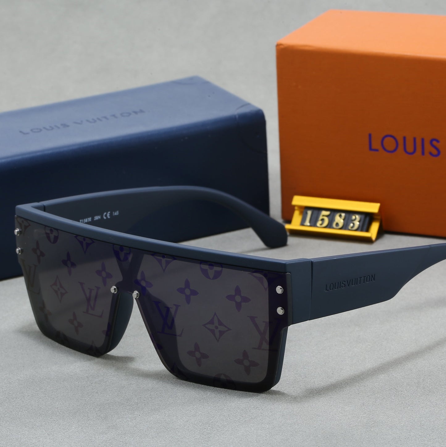 2026 new square frame unisex sunglasses