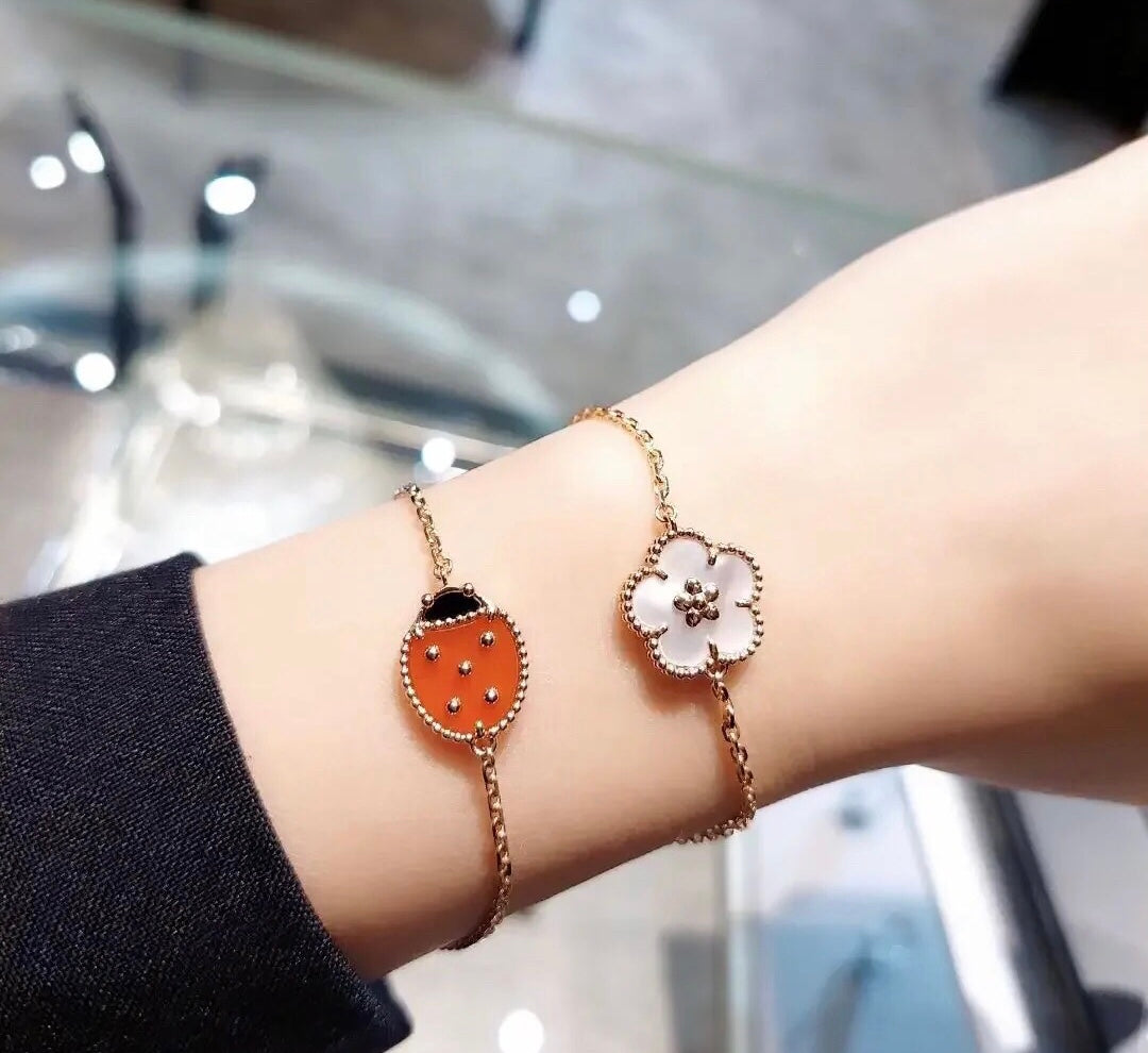 18K Celestial Lucky Spring Plum Blossom Bracelet