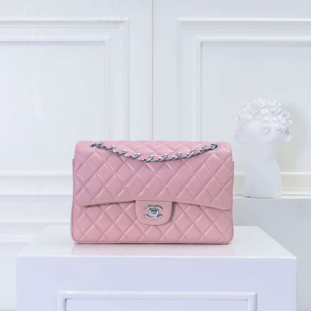 Classic Medium Smooth Leather Double Flap Bag Light Pink 25Cm Classic Bag